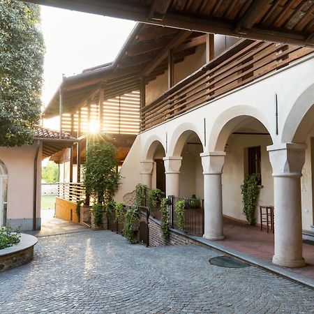 Il Giardino Di Ghilot Bed and Breakfast Cherasco Εξωτερικό φωτογραφία