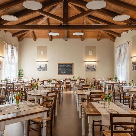 Il Giardino Di Ghilot Bed and Breakfast Cherasco Εξωτερικό φωτογραφία